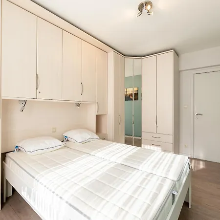 In With Sea Views Apartamento Blankenberge