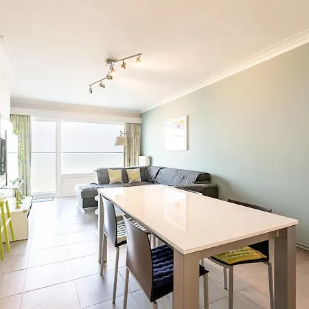 In With Sea Views דירה *